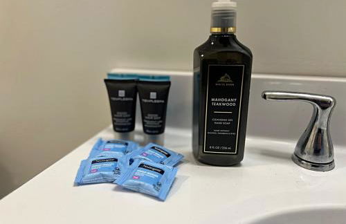 Stylish 3BR with Patio Walk to State Capitol - Foto 20