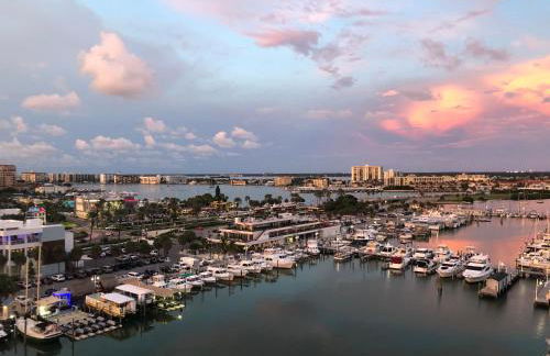 o BEAUTIFUL CONDO MINUTES FROM GORGEOUS CLEARWATER BEACHES o - Foto 34