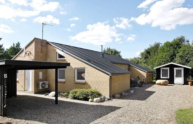 12 Person Holiday Home in Spottrup - Photo 12