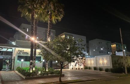 Apto próximo a UEL com Ar Condicionado - Foto 2