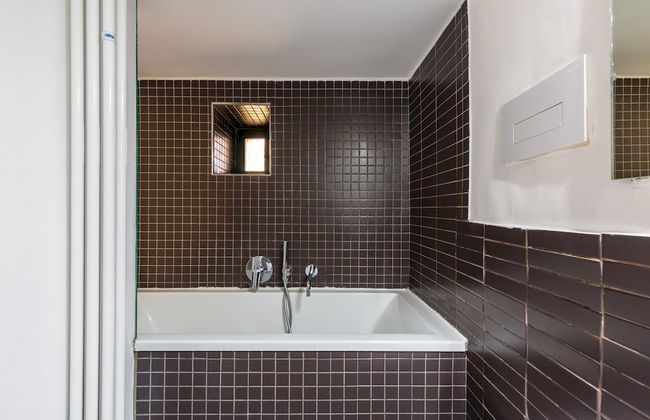 Cool Flat at Via dei Mille by Napoliapartments - Foto 5