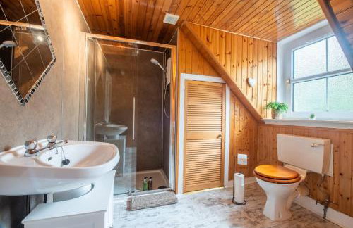 Traditional Highland Cottage Near Loch Ness-sleeps 6 - Foto 64
