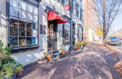 HEART of Old Town Historic 1BR 99 Walk Score - Foto 20