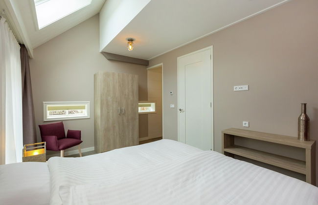 Luxury Apartment With sun Shower at the Edge of the Beautiful Oostkapelle - Photo 34