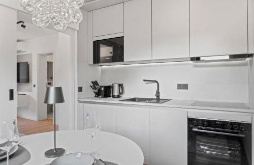 1-2 Personen - Parkplatz - Fahrradgarage - Zentrum - Küche - Balkon - Klima - Foto 11