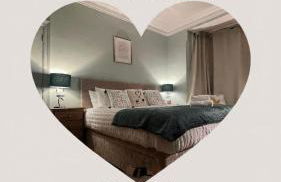 The Rose- Grd Floor, 2-5 Beds, SmartTV, Uni, Tram, M250 Fibre - Foto 1