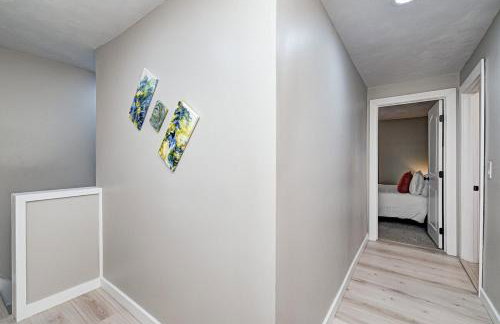 Spacious home away from home! Hot tub! - Photo 57