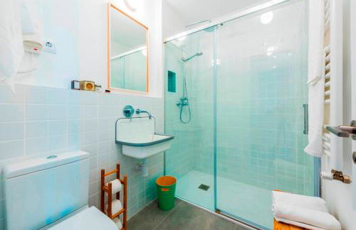 Be Mate Gran Vía Suites - Photo 126