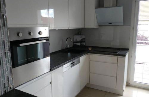 Nice Appartement near TradeFair and City 8 Min. - Foto 10