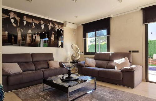 VILLA RIOJA with pool & mountain and sea view, ONLY FAMILYS - Foto 12