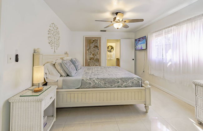 Hardee House in Gulf Gate Neighborhood - Foto 20