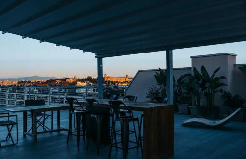 The Rabbit Hole - Photo 64