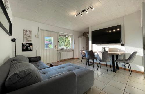 Moselgarten Bullay Zentral Grün Direkt an der Mosel - Foto 1