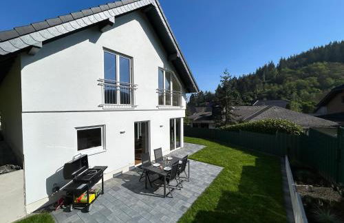 Wellness-Ferienhaus mit Dampfbad & Sauna am Nürburgring - Foto 2