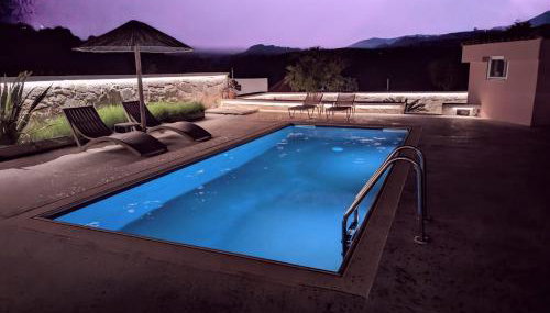 Georgioupoli Studio 2 with a pool and lake views - Foto 3