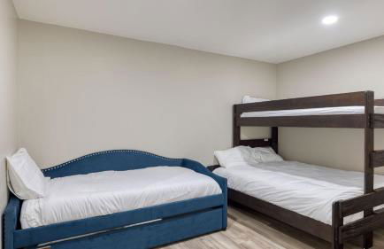 Amber Refresh by Avantstay Pool and Hot Tub - Foto 51