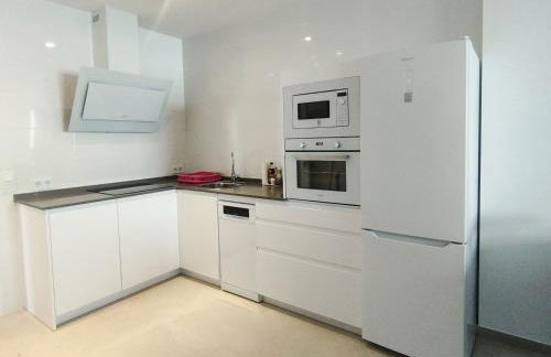 Iceberg BS51 con Terraza, Parking y Piscina - Foto 7