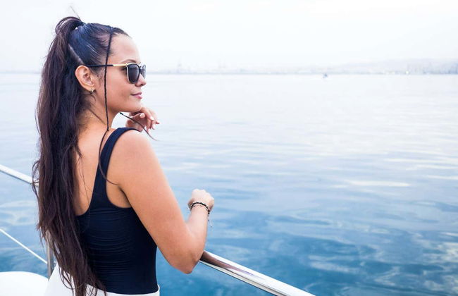 Paseo en catamarán con comida - Foto 9