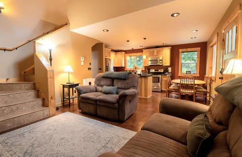 2 Kings, Fire Pit, Gameroom, EV charger, Dogs OK! - Foto 17