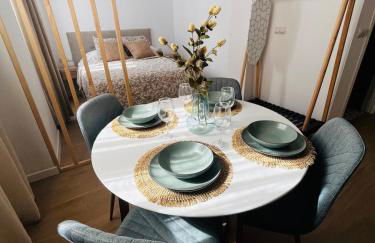 Loft Sofia a estrenar con luz natural en corazon de Valencia - Foto 1