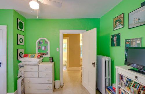 Historic Home with Sunroom - 5 Mi to Lambeau Field! - Foto 22