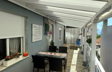 ALICE'S ARt HOUSE - Photo 28