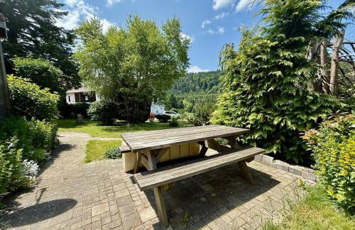 Chalet des Sapins, paisible avec terrasse & jardin - Foto 17