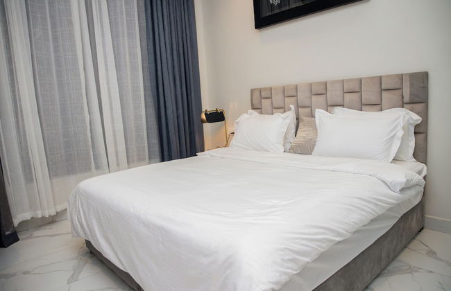 unreal homes - Photo 5