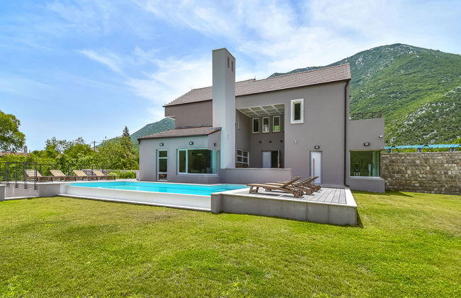 Villa in Zupa With Infinity Pool & Biokovo Views - Foto 49