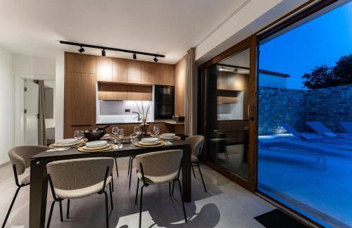 Cortile House - Photo 27