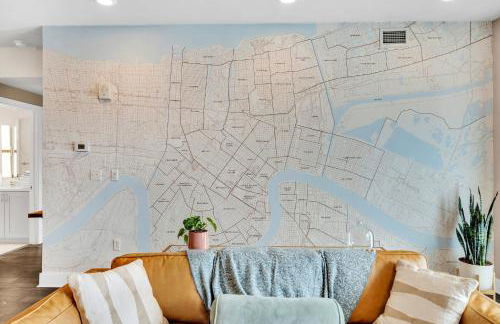 Bywater 2BR w Pool, Gym & King Beds - Foto 42