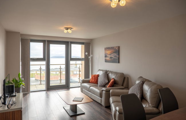 Galway Bay Sea View Apartments - Photo 34
