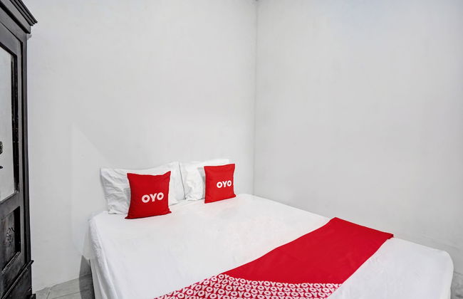 OYO Life 92840 Wisma Morricco - Foto 10