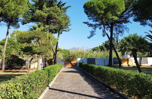 Villa GREG stupenda casa sulla spiaggia con accesso diretto al mare - Foto 76