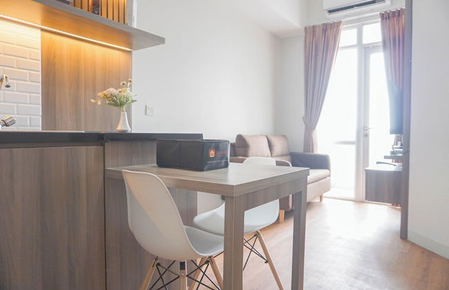 Cozy And Modern Look 1Br Apartment Vasanta Innopark By Travelio - Foto 18