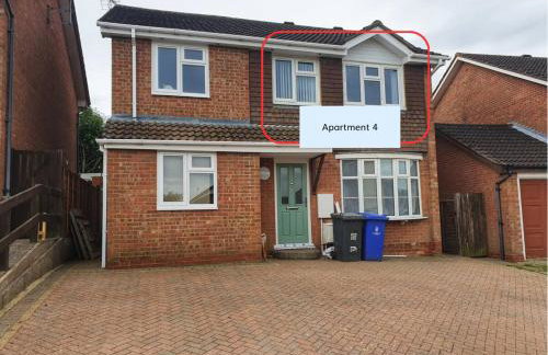 Badger Haven, Apartment 4 - Photo 4