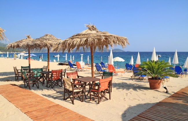 Villa Iliada Large Private Pool Walk to Beach A C Wifi Car Not Required - 2143 - Foto 30