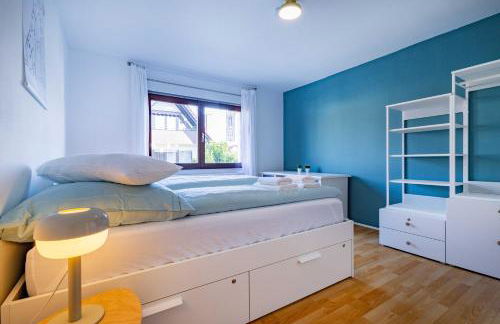 Charmante Wohnung -Altes Kino- 2SZ-2Bad-Terrasse-Netflix - Foto 15