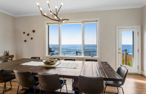 Oceantfront Estate with Luxury Kitchen & Game Room - Photo 6