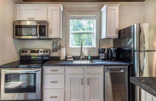 High Hollow Cottage Modern Tiny Home with Hot Tub - Foto 8