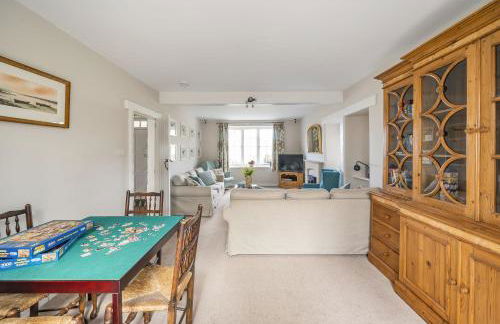 East Cottage - Photo 11