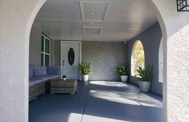 New Fresh House in Seminole Close to Beach - Foto 27