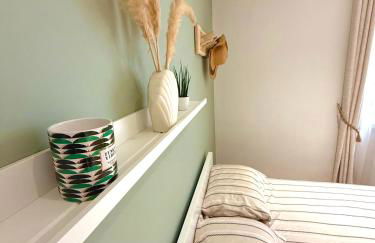 T3 6 personnes de 60m2 au coeur de ville, terrasse et parking gratuit - Foto 2