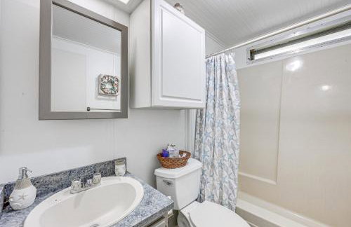 Lakefront Gun Barrel City Home with Dock and Deck - Foto 22