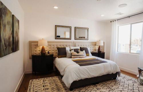 Townhome w Private Hot Tub Air Hockey and more - Foto 39