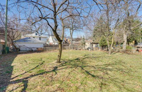 Walk to Detroit Zoo Home with Sunroom and Patio! - Foto 26