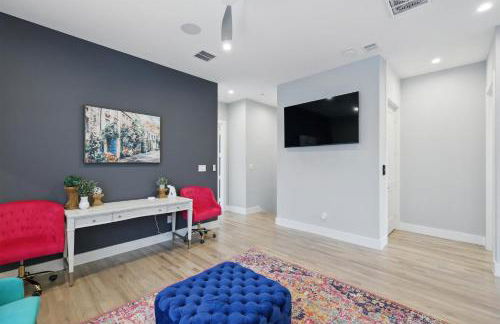 Luxury Living at its Finest 3BD Sleeps 6 - Foto 26