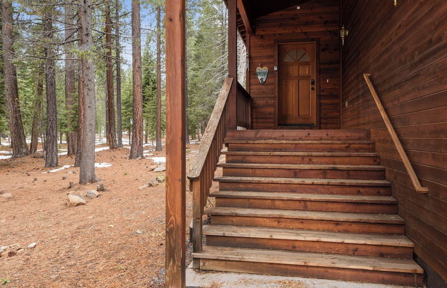 Truckee Pines Retreat Game Room & Forest Views - Foto 37