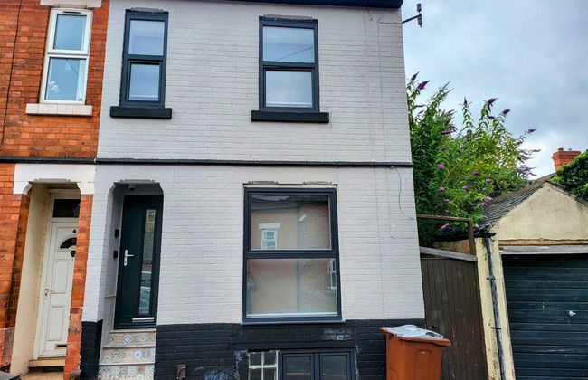 Comfortable Stay - LB Ave - Photo 49