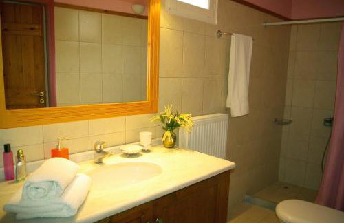 Sior Nikoletos - Photo 23